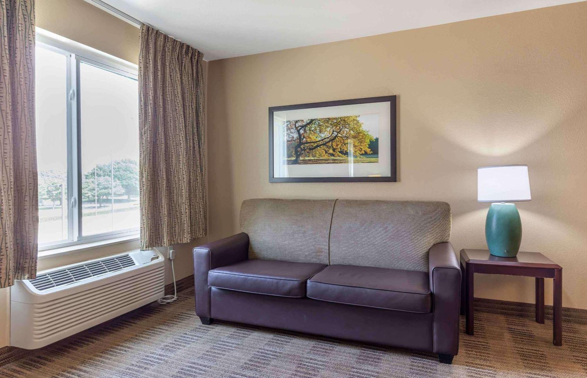 Extended Stay America Suites - Princeton - South Brunswick South Brunswick Terrace Eksteriør bilde